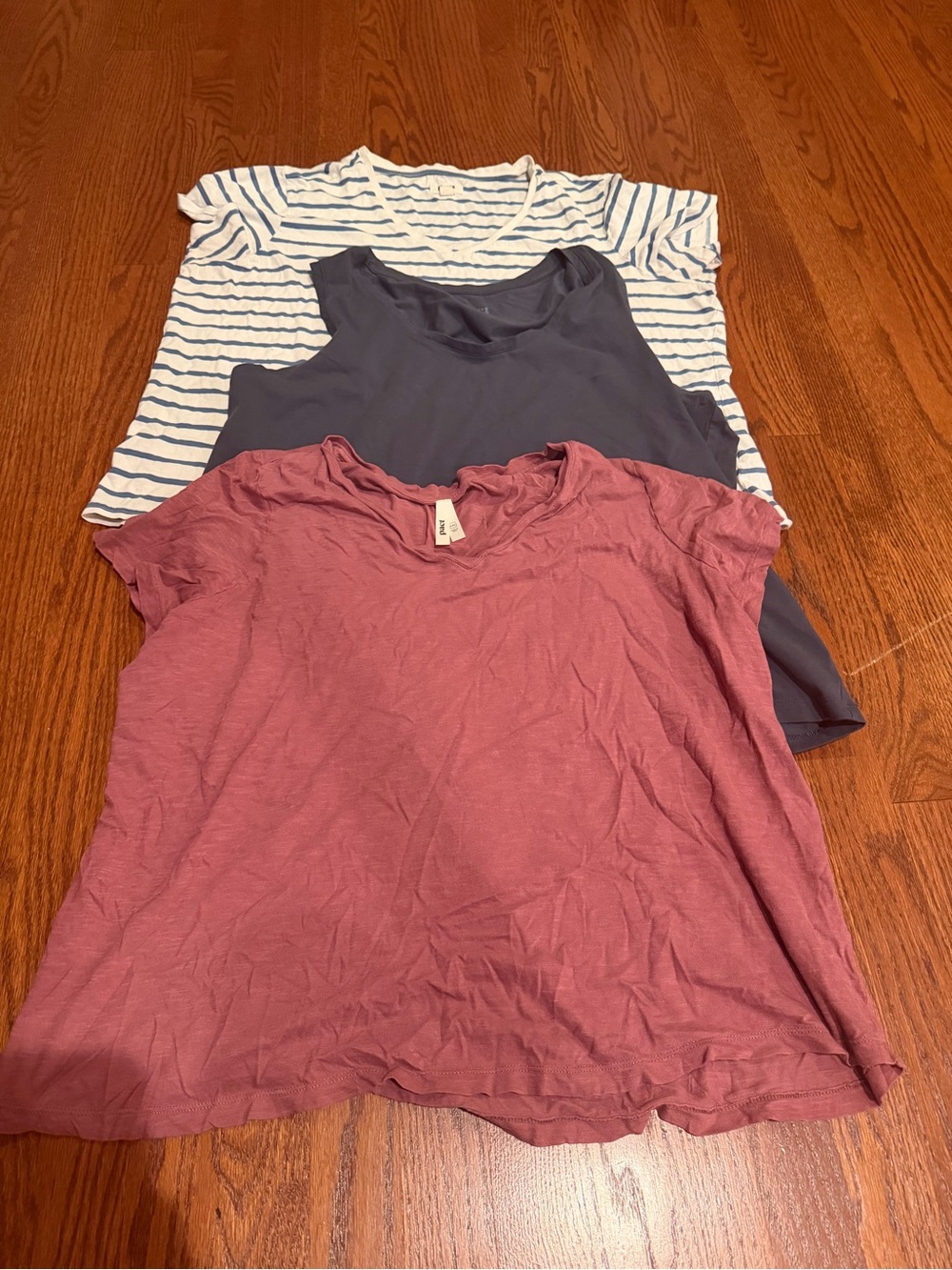 Pact Bundle of 3 Women’s Shirts Size XXL